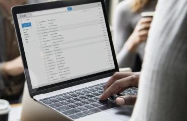 change linkedin profile url